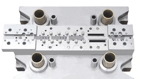 Mold for M8 contact terminal