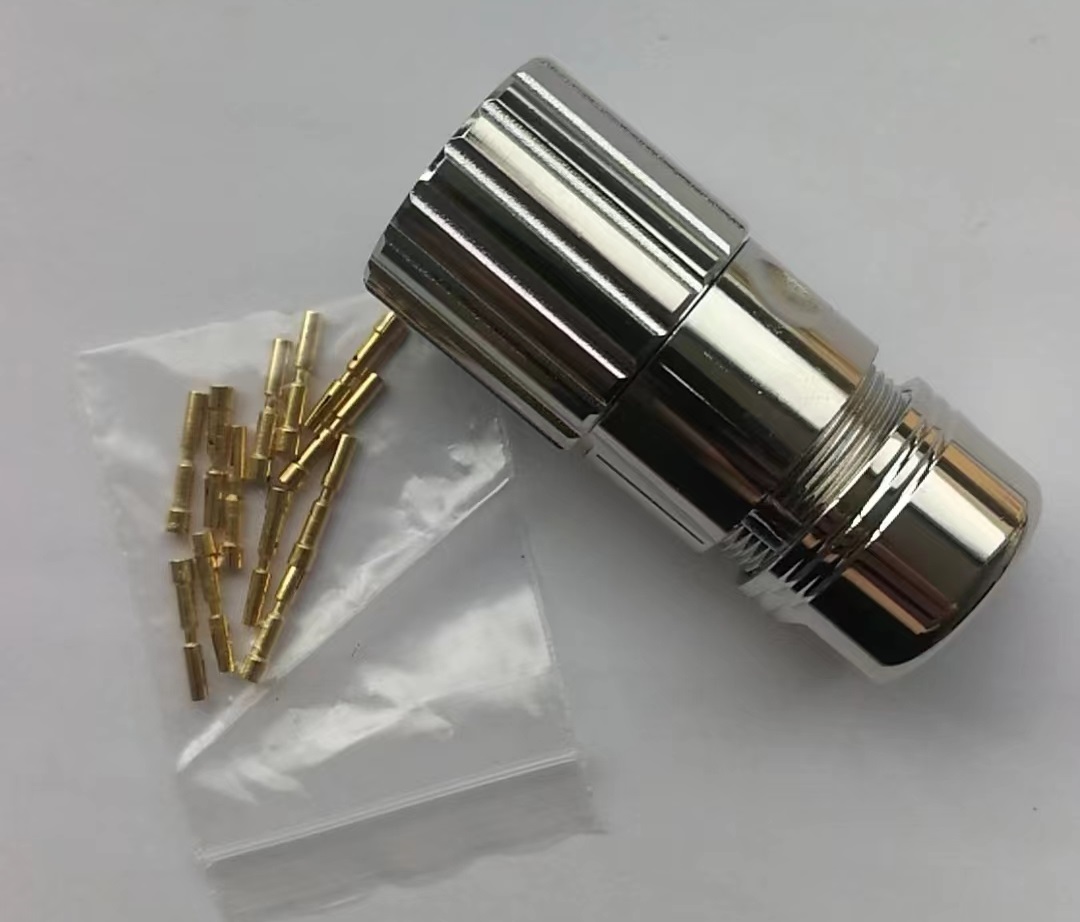 Industrial M23 waterproof connector metal 10PIN female round connector