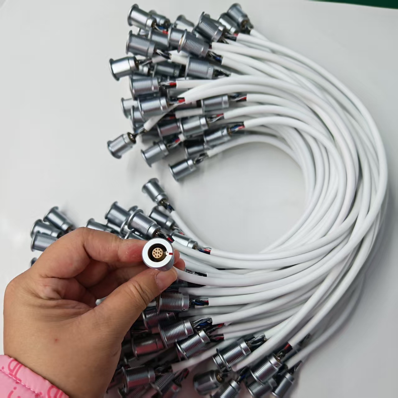 Product Catalogs Highlighting 5 Pin M6 Waterproof Connectors and Complementary Solutions