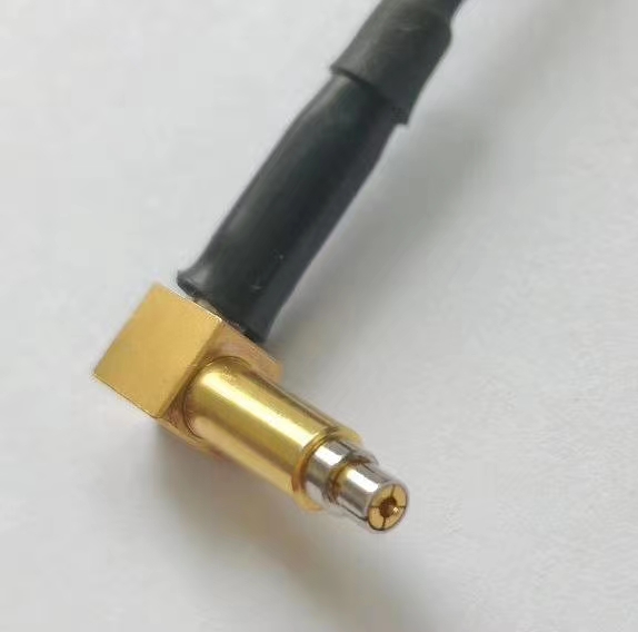 RF弯头90度连接器高频同轴镀金连接器