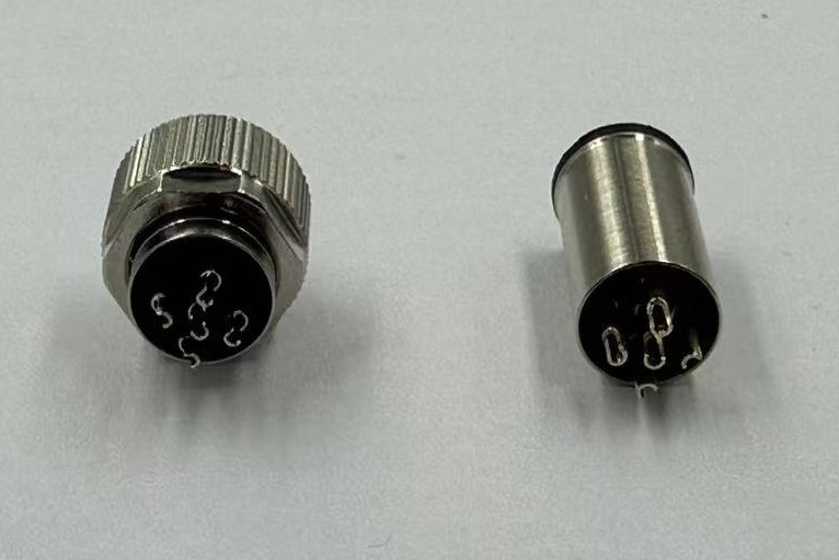 Why More Manufacturers Are Switching to Sealed M12 Solutions
